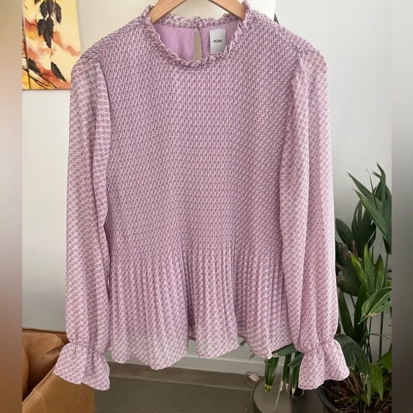 Ichi Ihnally Pleated Blouse - Picture 2 of 4